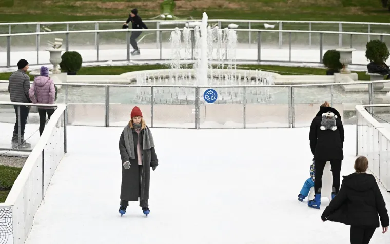 Dok se u Zagrebu mnogi bore s klizaljkama, Osijekom &scaron;eću markantni mu&scaron;karci bolesno dobrog stila