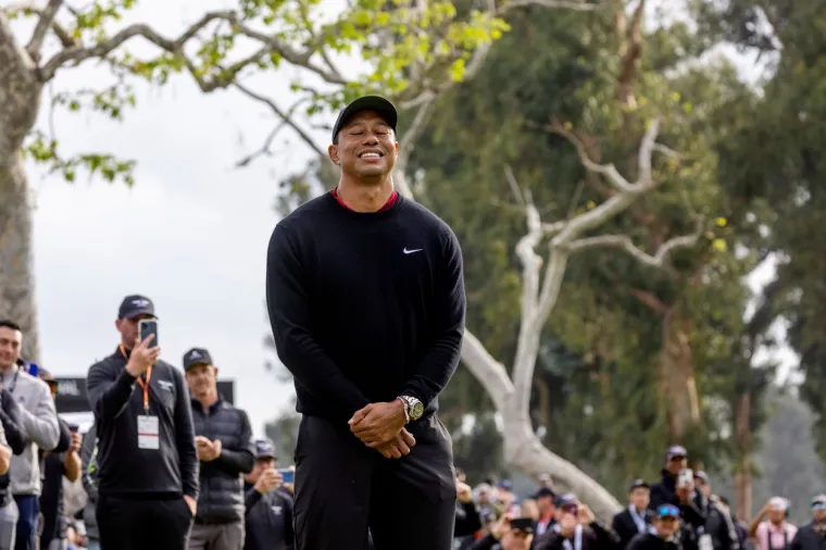 Tiger Woods je posljednjih godina, nažalost, postao poznatiji po skandalima izvan golferskih terena, ali će ga se zauvijek pamtiti kao najboljeg u povijesti svojeg sporta. Tiger je zapravo njegov nadimak, a puno ime ovog legendarnog Amerikanca je Eldrick Tont Woods. 
