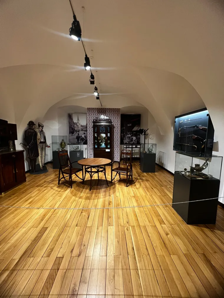 Kip sv. Ladislava bio je prvi proto renesansni konjanički kip na javnom trgu u Europi.