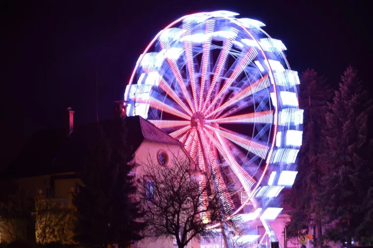 U Zadru mali medo svijetli jače od policijskih sirena, a Varaždinci imaju vlastiti Sjeverni pol
