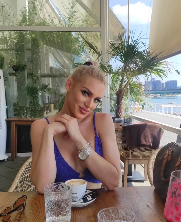 Hrvatska ima Petru Me&scaron;trić, a Srbija Maju Pavlović: Upoznajte najatraktivniju srpsku liječnicu