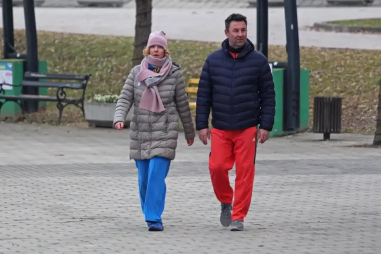 Šetnja uz Muru nekima je kao boravak u frižideru, a drugi su sretni jer su upoznali djedicu - na biciklu!