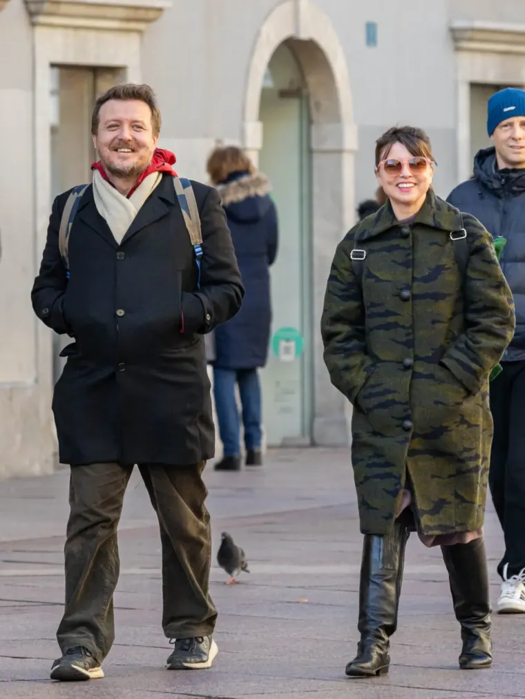 Naočiti muškarci prošetali Korzom: Ni hladnoća im nije smetala