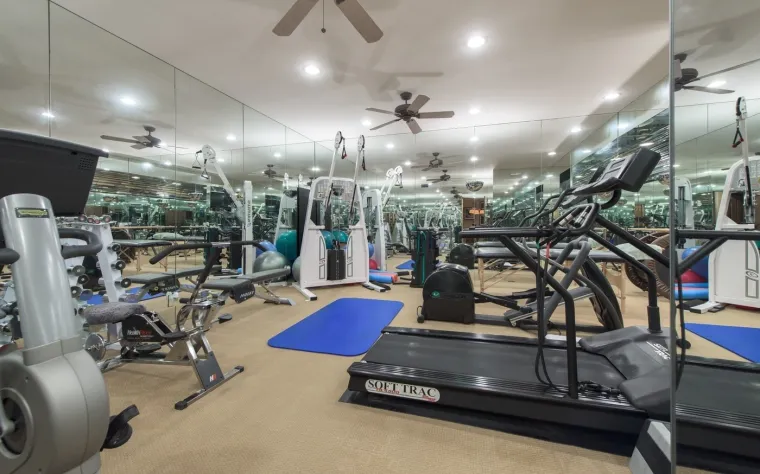 Fascinantna kuća u Beverly Hillsu. Kino, fitness centar, a cijena? Ma prava sitnica...
