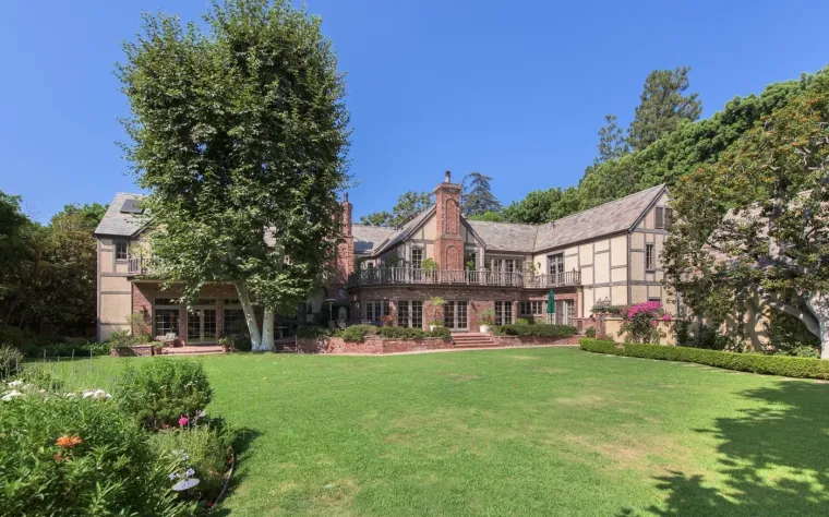 Fascinantna kuća u Beverly Hillsu. Kino, fitness centar, a cijena? Ma prava sitnica...