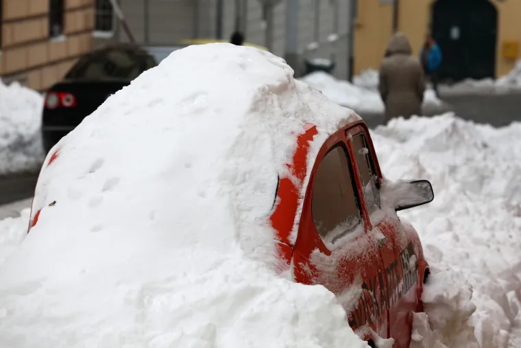 Snijeg je iznenadio Zagrepčane, ponajvi&scaron;e one koji su toga dana trebali putovati jer su ceste bile zakrčene.