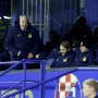 Neobična scena na krcatom Maksimiru: Pojavili se likovi u bijelim kapuljačama