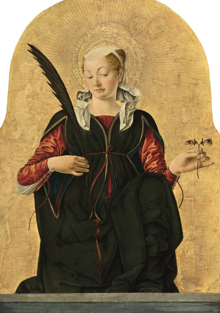 U pojedinim krajevima Hrvatske, posebice u Dalmaciji i Istri, živa je tradicija prema kojoj sveta Lucija donosi darove djeci. Ova tradicija slična je onoj svetog Nikole u drugim dijelovima zemlje. Djeca večer uoči ovog blagdana ostavljaju čiste čarape ili cipele na prozoru ili pokraj kreveta, jer vjeruju da će ih sveta Lucija tijekom noći napuniti slatki&scaron;ima i malim poklonima.