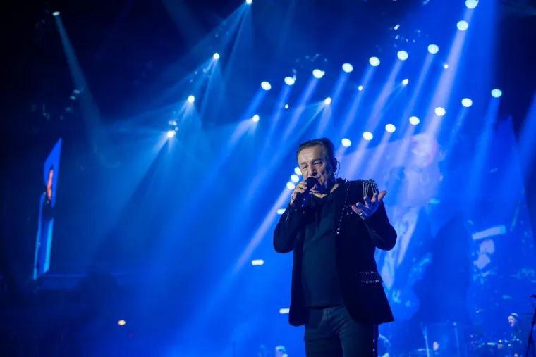 Atmosfera za pamćenje! Pogledajte kako je publika jučer plakala i plesala uz Prljavce