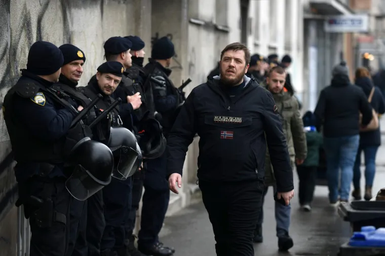 Pogledajte korteo Bad Blue Boysa do Kranjčevićeve: Očekuje nas spektakl na tribinama