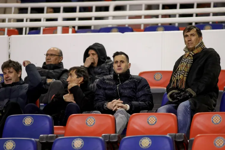 Kalinić utakmicu gleda u društvu legendi Hajduka