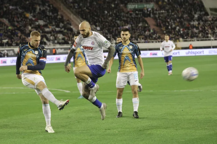Nikola Kalinić se pojavio na Jadranskom derbiju: Provjerite s kim gleda utakmicu
