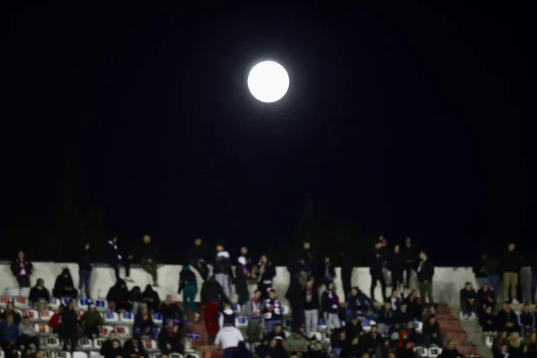 Nikola Kalinić se pojavio na Jadranskom derbiju: Provjerite s kim gleda utakmicu