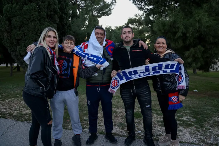 Nikola Kalinić se pojavio na Jadranskom derbiju: Provjerite s kim gleda utakmicu