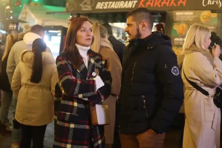 Edo Majka i Boemi nastupili u Karlovcu: Brojni fanovi pjevali su njihove najveće hitove, a danas ondje nastupa kralj balada