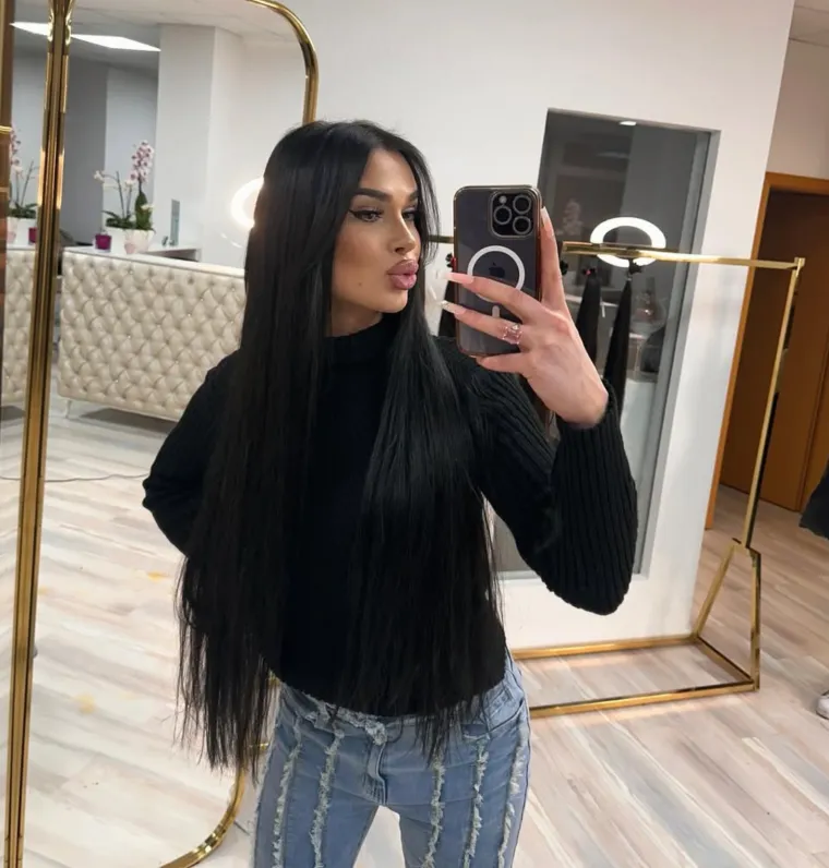 Poduzetnike i sporta&scaron;e 'vrti' oko malog prsta: Pogledajte kako izgleda Alexa koja je rođena kao mu&scaron;karac