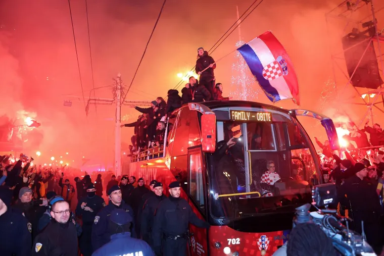 Svijet je brujao o čudesnom dočeku i 'ludom' Vidi: Pogledajte Gvardiola što je imao u rukama