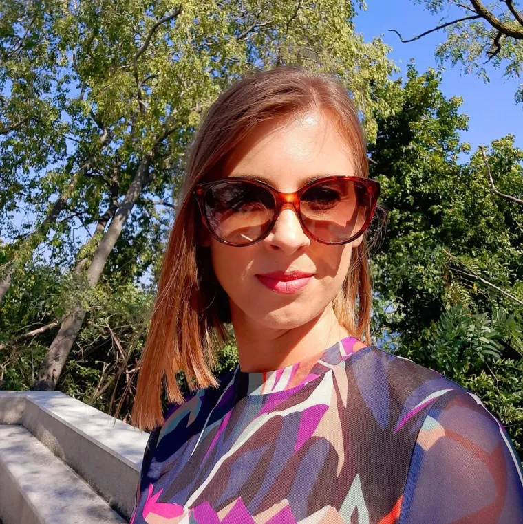 Ona nema oči boje Dinama, ali je zavela njegovog trenera, bivšeg: Samozatajna Marina velika je podrška Jakiroviću
