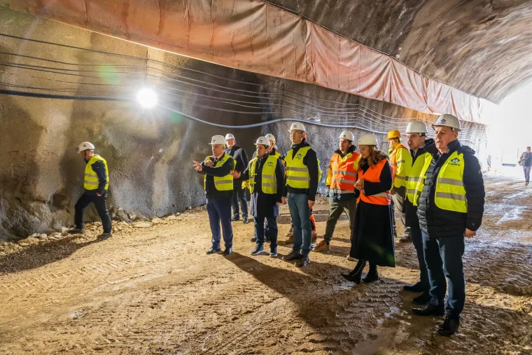 Kinezi buše, Kaštelani prosvjeduju, Butković neprobojan! Tunel Kozjak već sad izgleda impoznatno