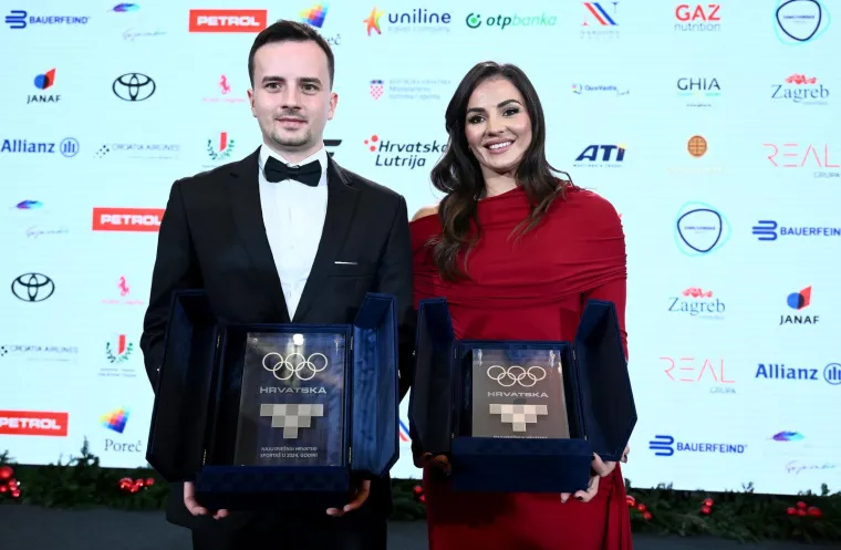 Nagradu su primili Barbara Matić za zlato u džudu, Valent i Martin Sinković za zlato u veslanju, Sandra Elkasević za atletsku broncu te Miran Maričić za broncu u streljaštvu. Zbog sportskih obveza Donna Vekić (srebro u tenisu) i Lena Stojković (bronca u taekwondou) svoje novčane nagrade primit će naknadno.