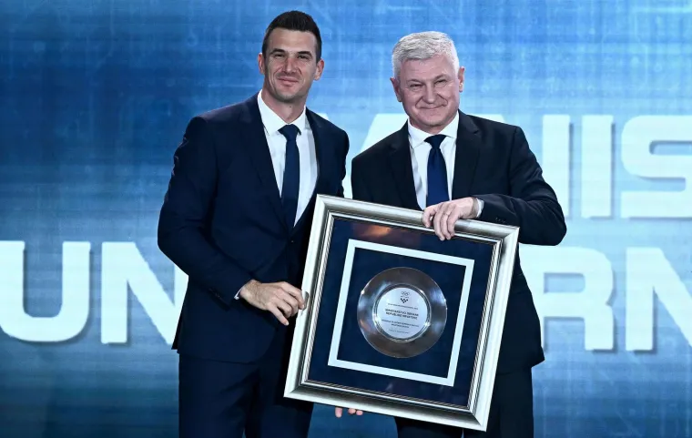 Mate&scaron;a se nije odvajao od svoje Blanke, a pogledajte s kim je nikad zaljubljeniji par sjedio za stolom