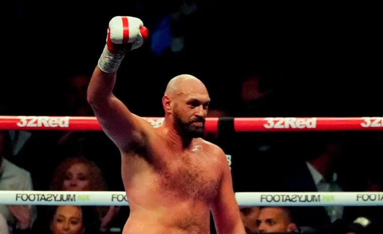 Od mršavca do divovskog prvaka: Evo kako se Tyson Fury mijenjao kroz godine