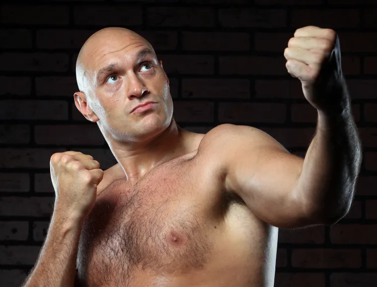 Od mršavca do divovskog prvaka: Evo kako se Tyson Fury mijenjao kroz godine