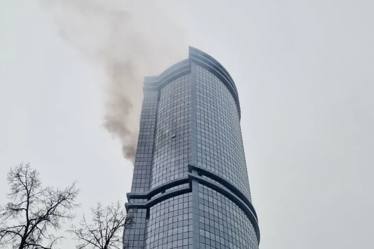 Prema lokalnim vlastima, stanovnici su evakuirani, ali njihov broj nije poznat.