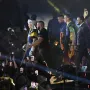 Meč je gledala i legenda u društvu Jasona Stathama; Ne liči na sebe