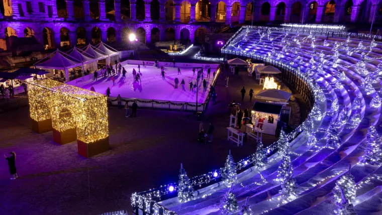 Koji vam je advent ljepši, u Tvrđi ili u Areni? Pogledajte spektakularne fotografije iz zraka