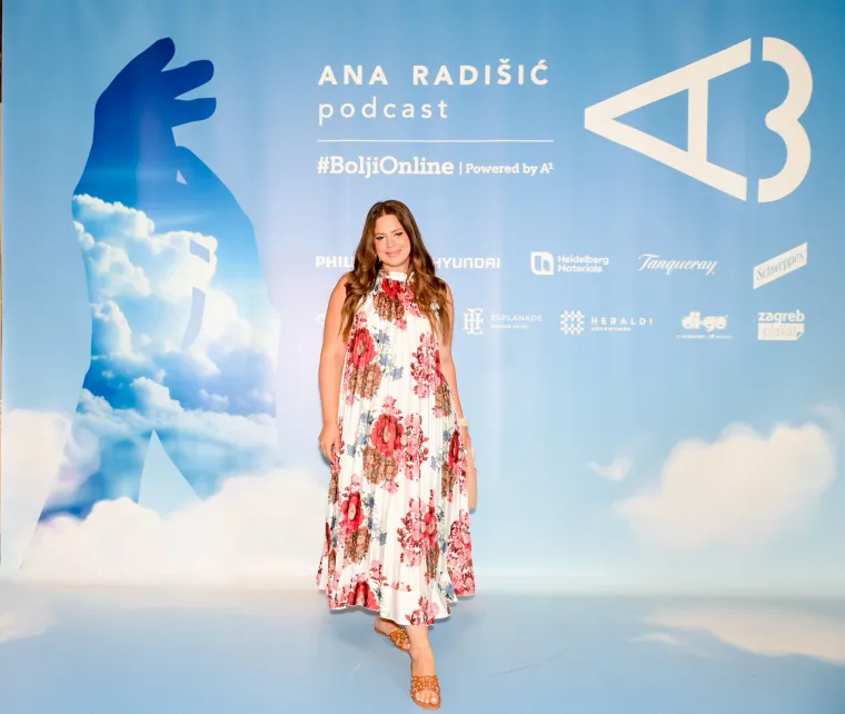 Zar je već toliko pro&scaron;lo? Pogledajte kako je Lucija Lugomer izgledala na početku karijere