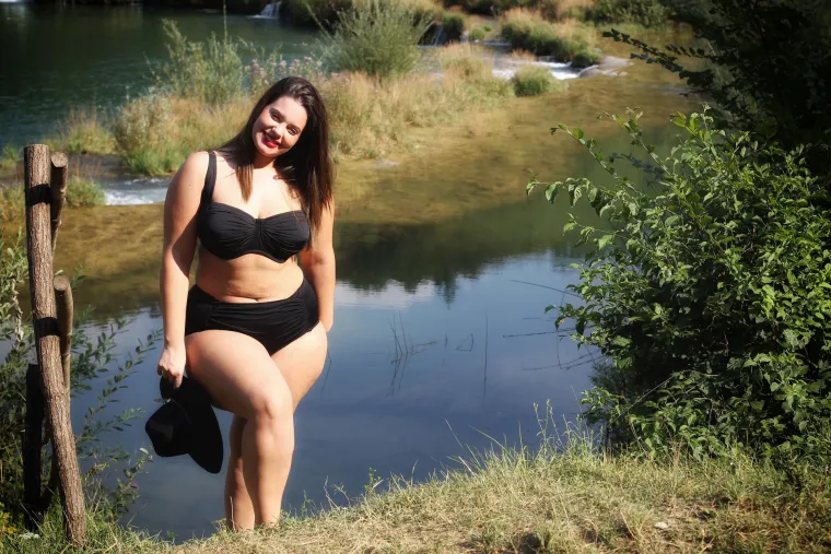 Zar je već toliko pro&scaron;lo? Pogledajte kako je Lucija Lugomer izgledala na početku karijere