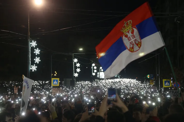 Demonstranti traže da Vučić i odgovorni budu izvedeni pred lice pravde.