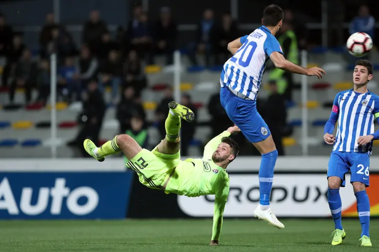 Livaja vs Petković: Škarice koje oduzimaju dah! Tko je zabio ljepši gol?