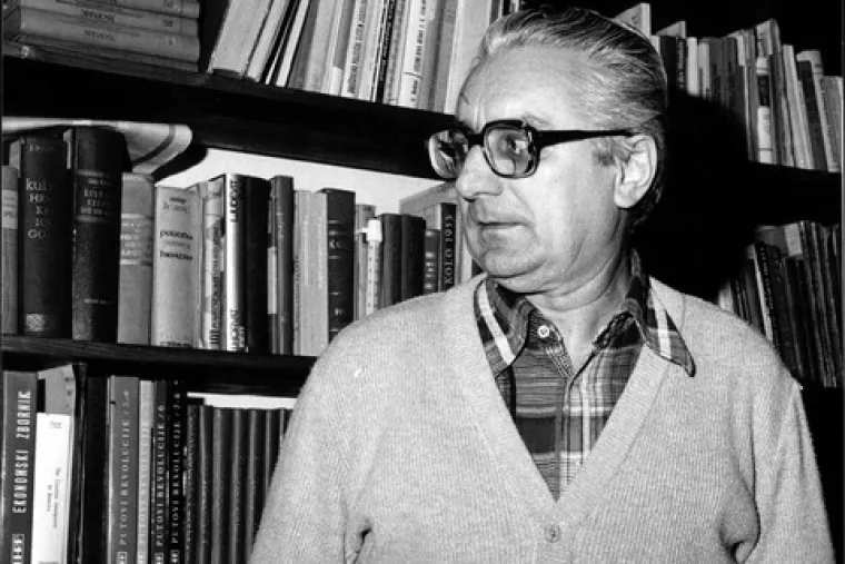 Prvi hrvatski predsjednik bio je Franjo Tuđman. Dužnost je obnašao od 1992. do 1999. godine.