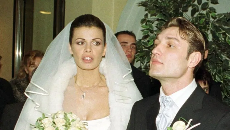 Njihov brak slovi kao jedan od najstabilnijih među poznatim parovima, a Anica je uvijek bila Robertova najveća podrška, neovisno o izazovima i promjenama kroz koje su prolazili.
