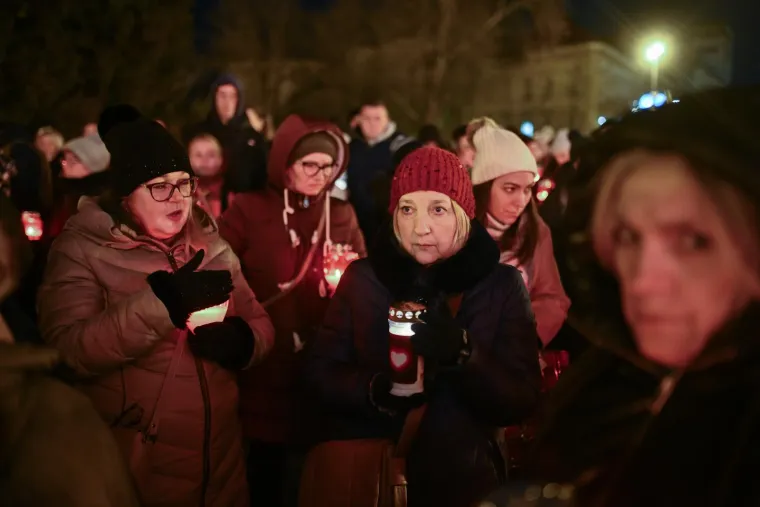 Građani se u Zagrebu okupili za sigurnu školi: 'Vrijeme je za izlazak na ulice'