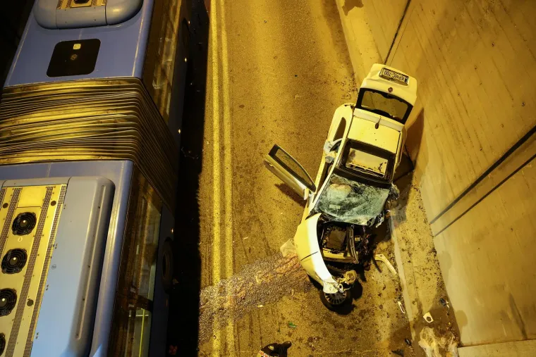 Auto je totalno smrskan: Od pogleda na mjesto sudara prolazi jeza