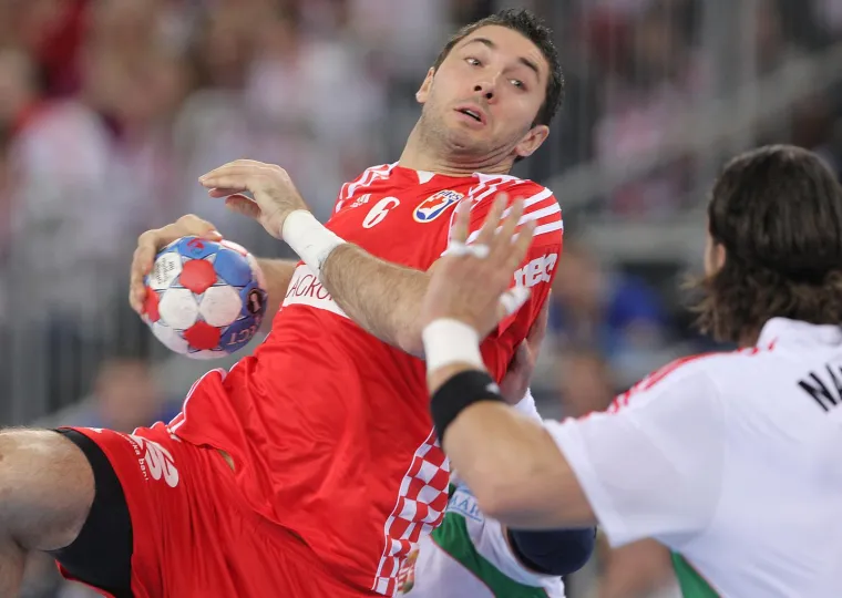 24.01.2009., dvorana Arena, Zagreb, Hrvatska - Na Svjetskom prvenstvu u rukometu odigrana je utakmica skupine I 1. kola između reprezentacija Mađarske i Hrvatske. Hrvatska je do ovog susreta bila neporažena, bila i ostala sve do finala. Blazenko Lacković u akciji. 