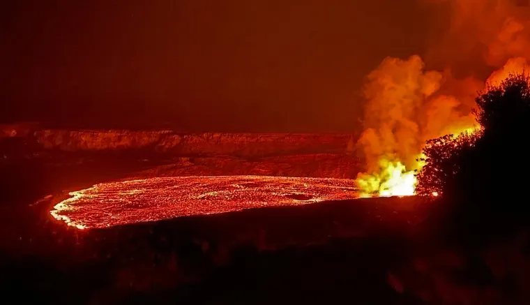 Ovo je šesta erupcija u vršnom krateru vulkana Kilauea od 2020. godine.