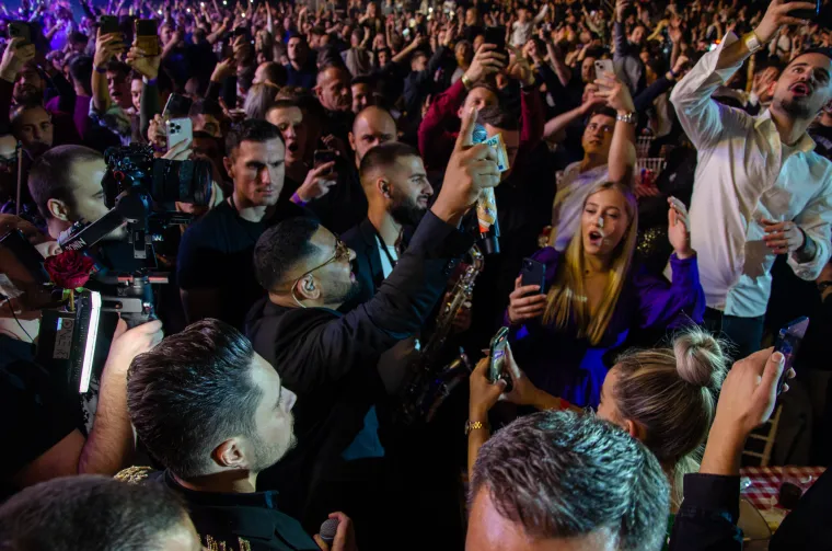 Inače, ovo je druga po redu &apos;&apos;Kafanska večer&apos;&apos; u Zagrebu. 