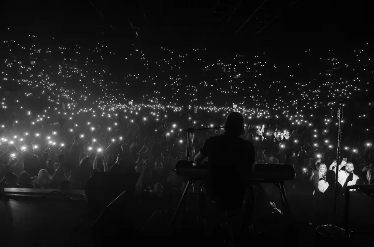 Dan nakon Božića - folk ljubitelji napunili Arenu: Pogledajte atmosferu s 'Kafanske večeri'