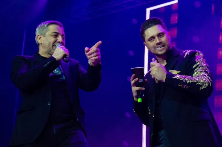Dan nakon Božića - folk ljubitelji napunili Arenu: Pogledajte atmosferu s 'Kafanske večeri'