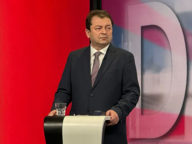 Na RTL-u posljednja debata: Prvo osmijeh ispred bora, a onda je krenuo opaki okr&scaron;aj