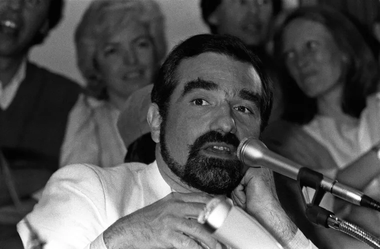 Nakon završetka srednje škole, Scorsese je pohađao pripremno sjemenište godinu dana. Kada nije ostvario potrebne rezultate za upis druge godine, odlučio je studirati filmsku produkciju.