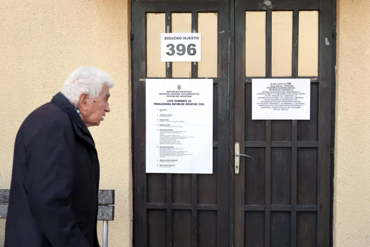 Hrvati glasaju! I mladi i stari, svi su jutros pohrlili na birali&scaron;ta