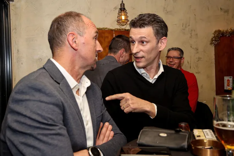  Izborni stozer predsjednickog kandidata Mire Bulja u kaficu Saloon