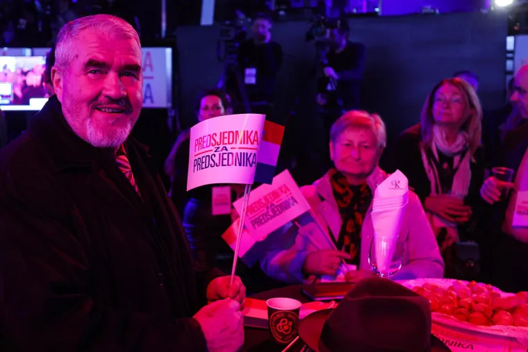 Zoran Milanović uspio je u Sinju pobijediti aktualnog gradonačelnika Bulja i osvojiti vi&scaron;e glasova. 