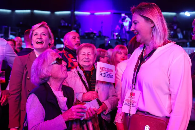 Euforija u stožeru Zorana Milanovića nakon objave prvih rezultata