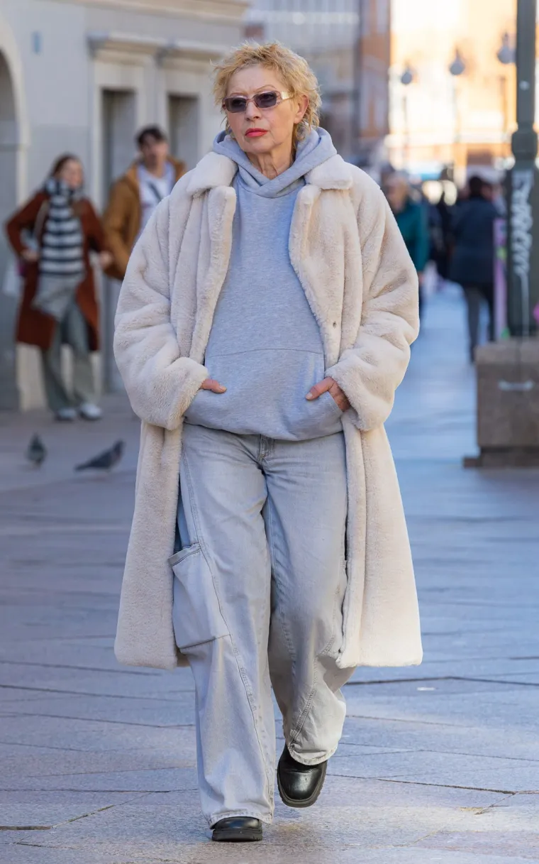 Riječka &scaron;pica u znaku stila: Atraktivna brineta u kaputu ukrala sve poglede